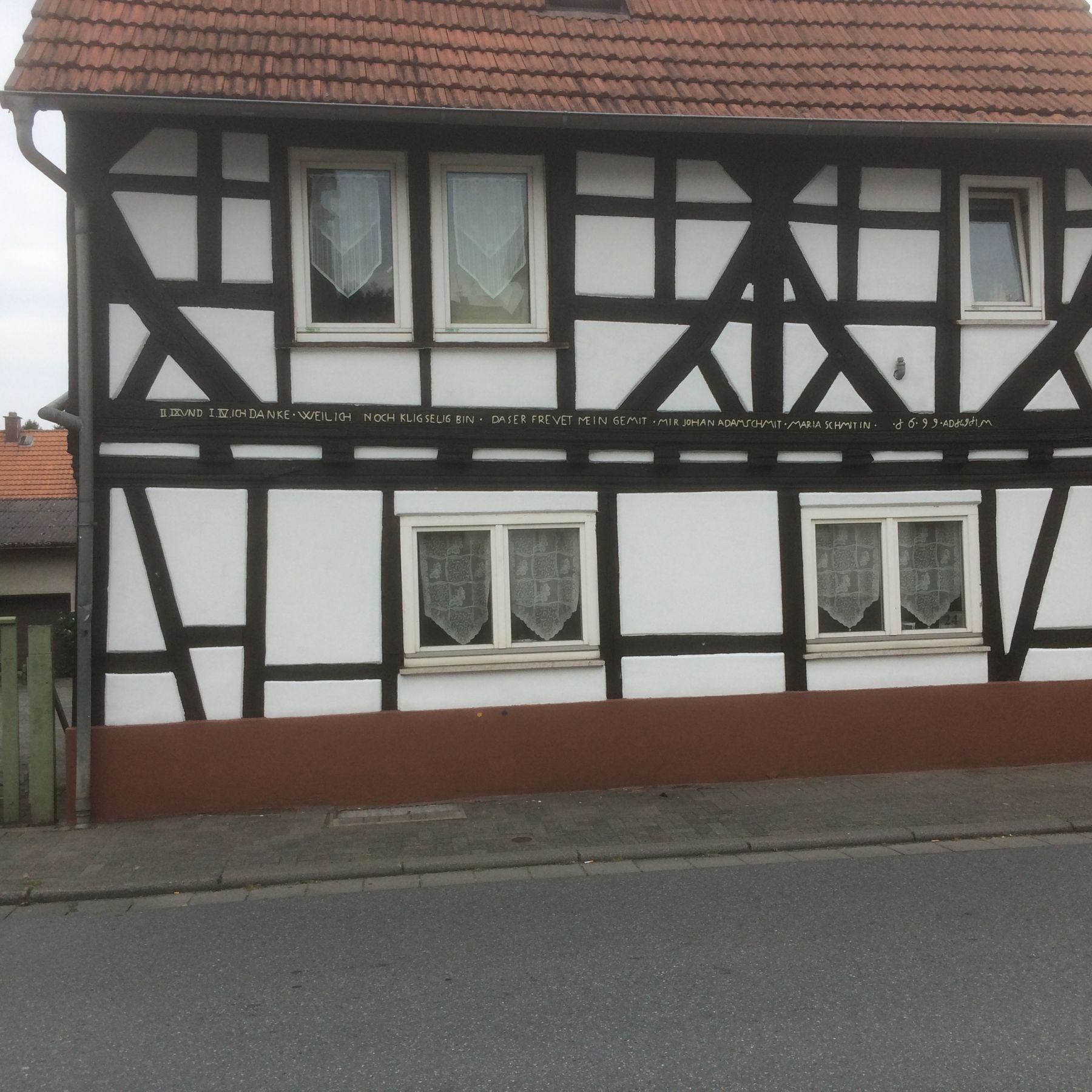 Burgsolms, Lindenstrasse 24