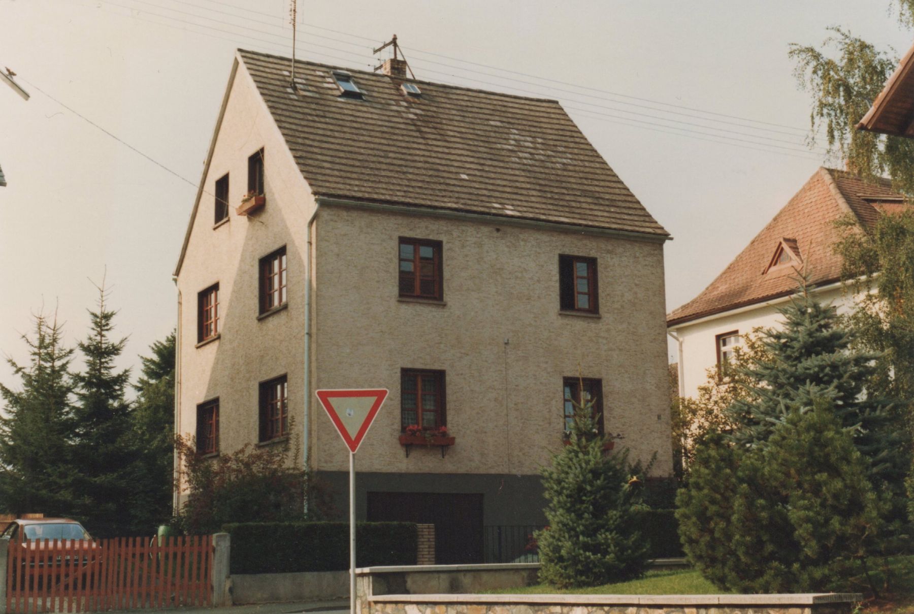 Burgsolms, Helgenstraße 07