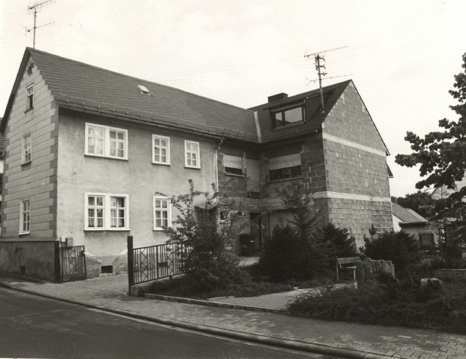 Burgsolms, Kegelbahnstraße 04