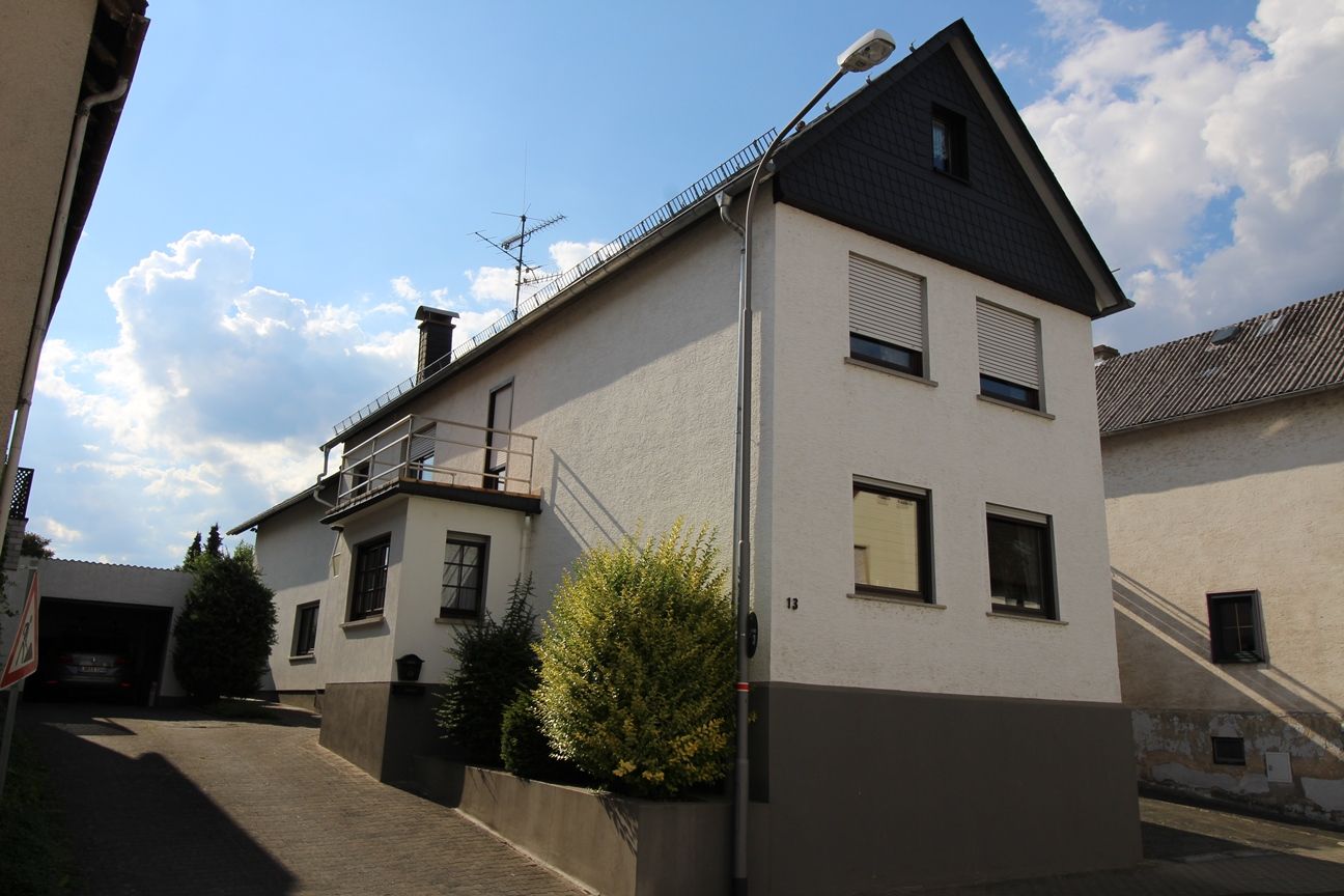 Burgsolms, Kegelbahnstraße 13