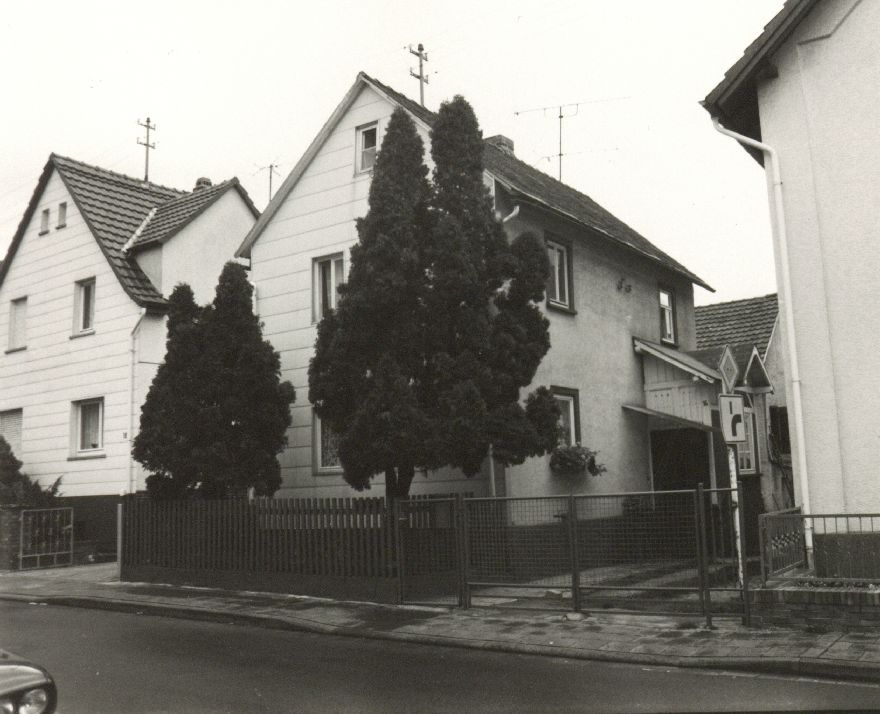 Burgsolms, Kegelbahnstraße 16