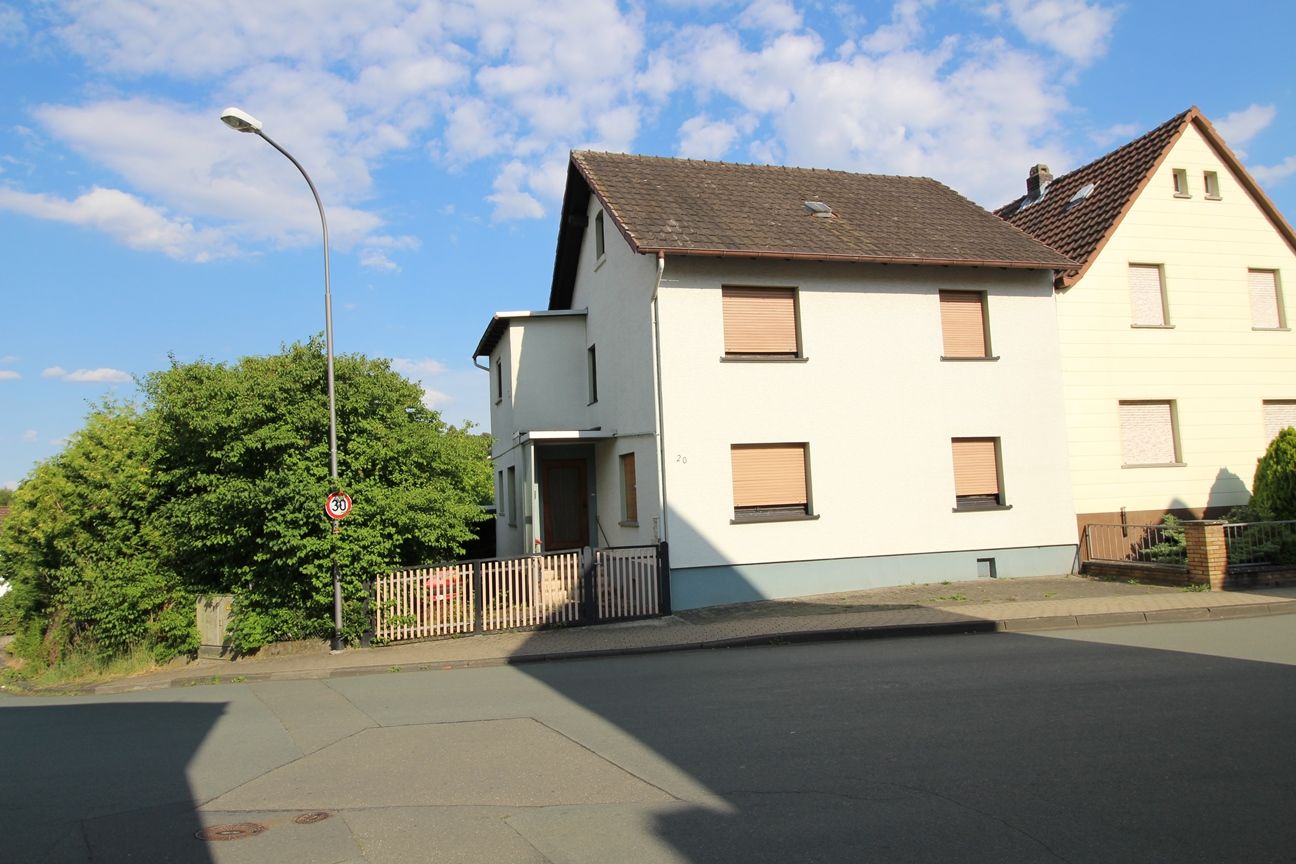 Burgsolms, Kegelbahnstraße 20