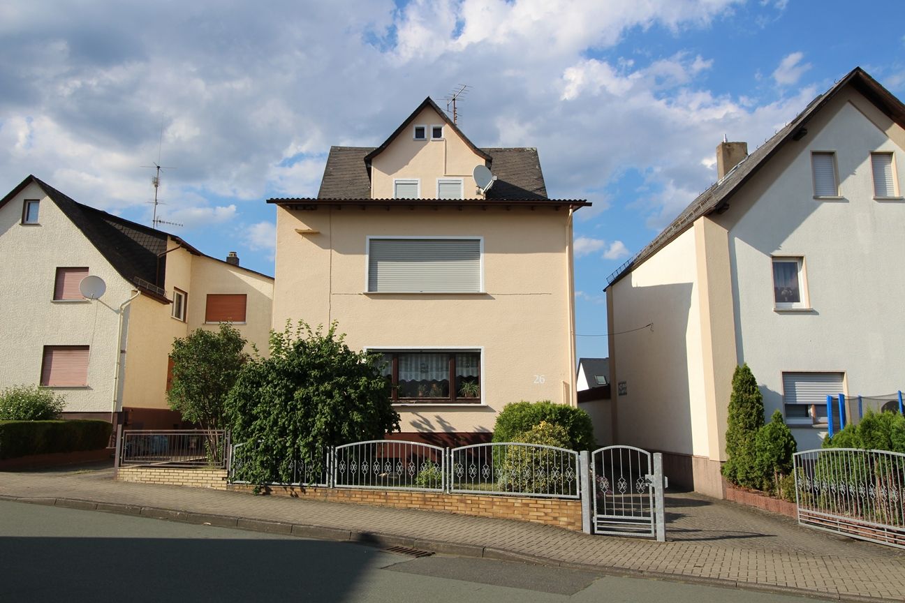 Burgsolms, Kegelbahnstraße 26