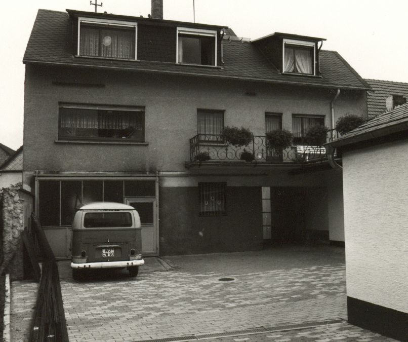 Burgsolms, Lindenstraße 06