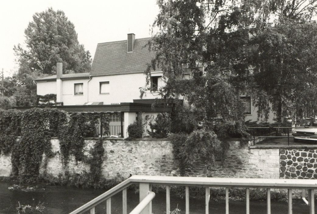 Burgsolms, Lindenstraße 11