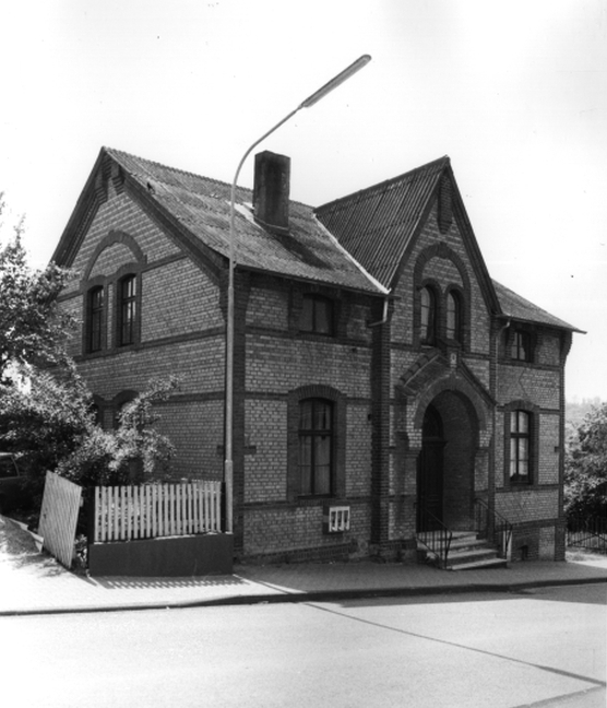 Burgsolms, Bergstraße 14