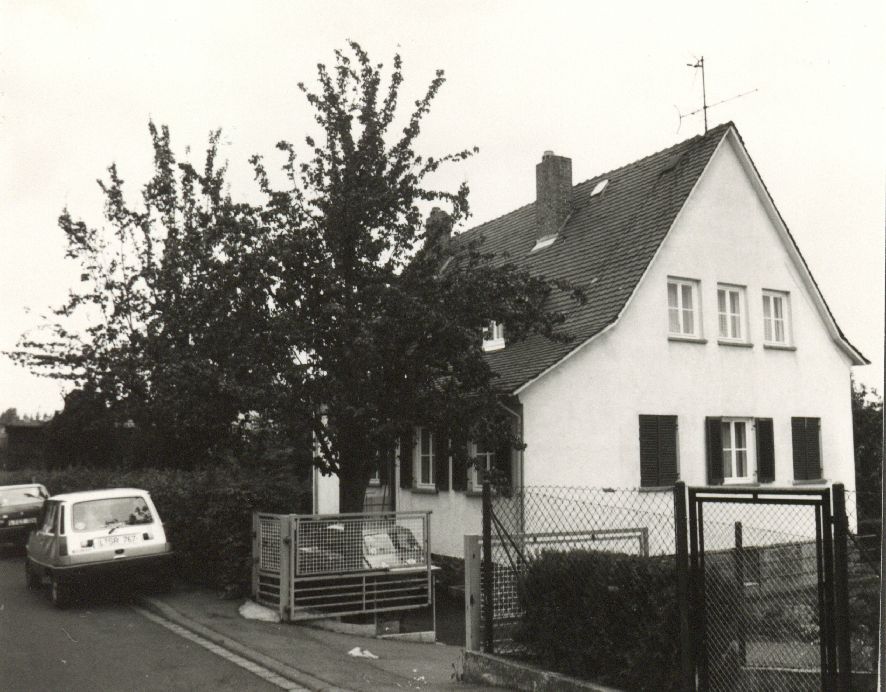 Burgsolms, Asternweg 07