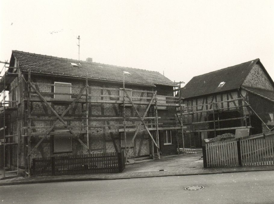 Burgsolms, Bahnhofsallee 04