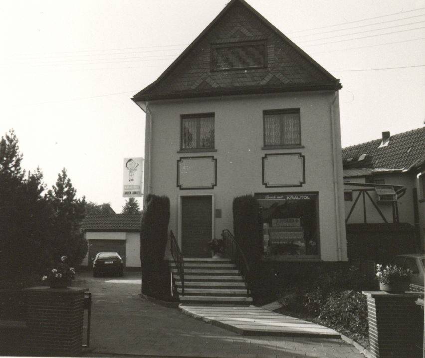 Burgsolms, Burgplatz 03