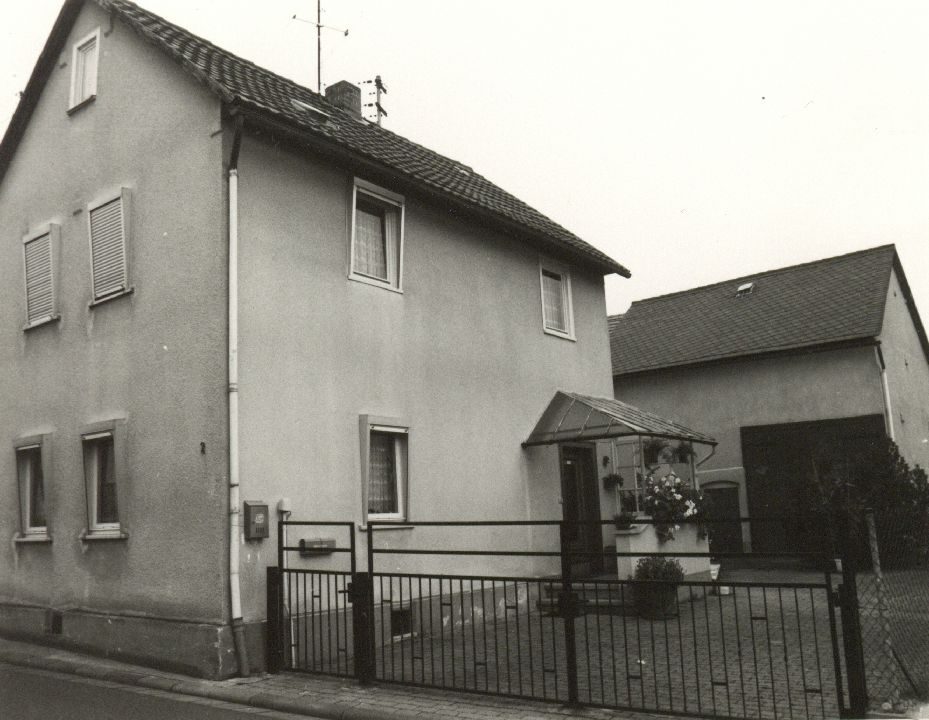 Burgsolms, Gutleutstraße 02