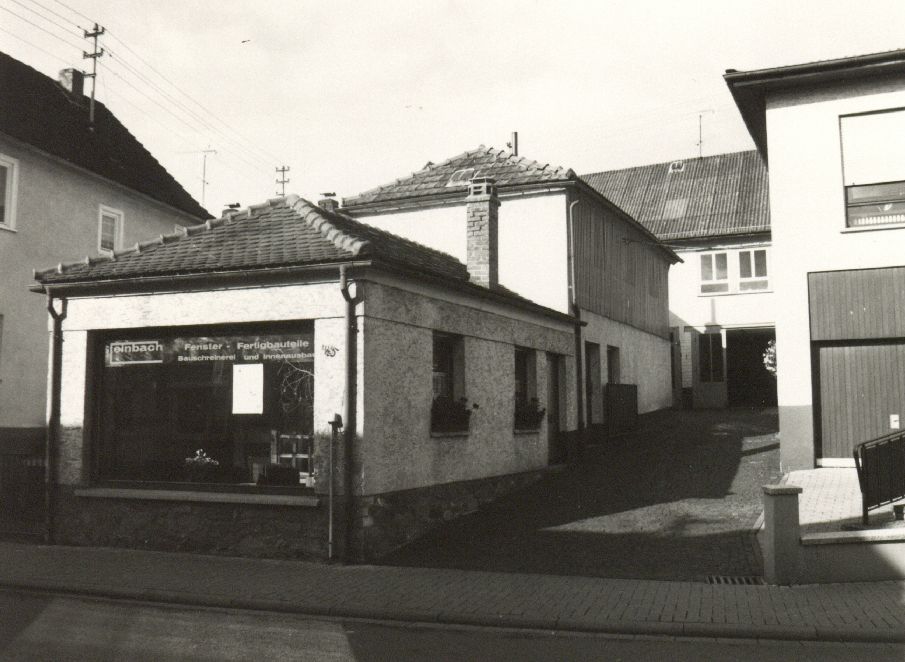 Burgsolms, Lindenstraße 45 oder 47