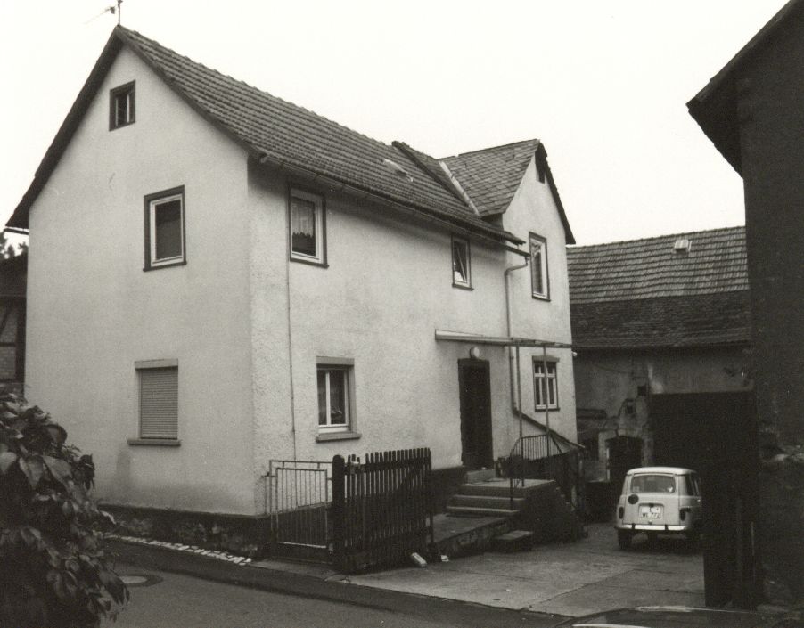 Burgsolms, Mühlweg 02