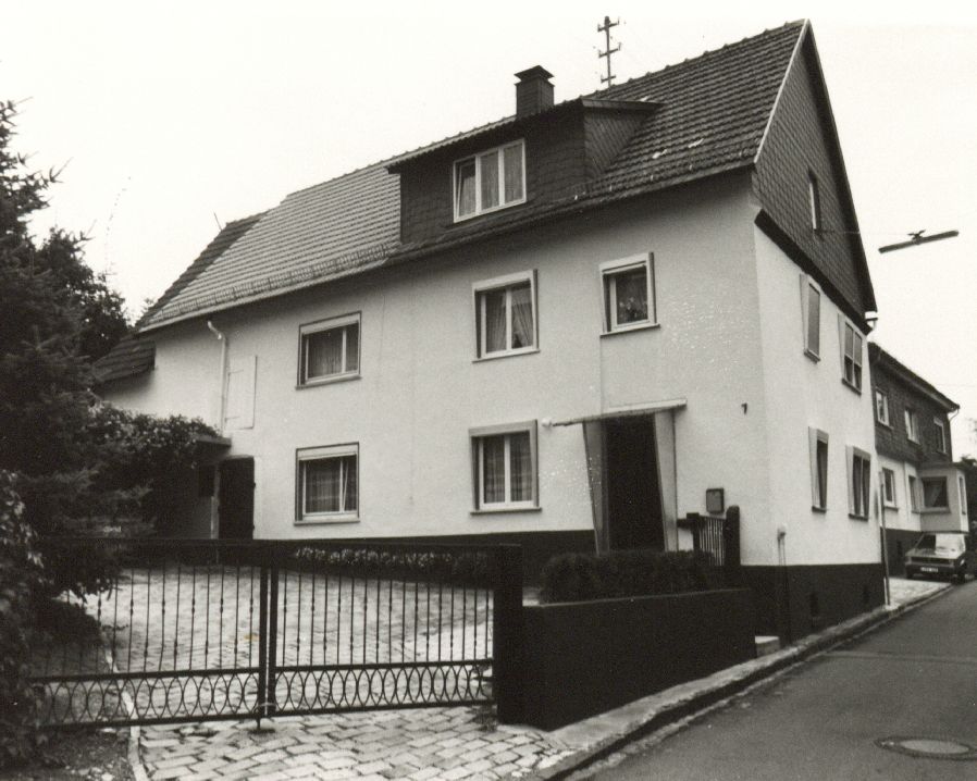 Burgsolms, Mühlweg 07