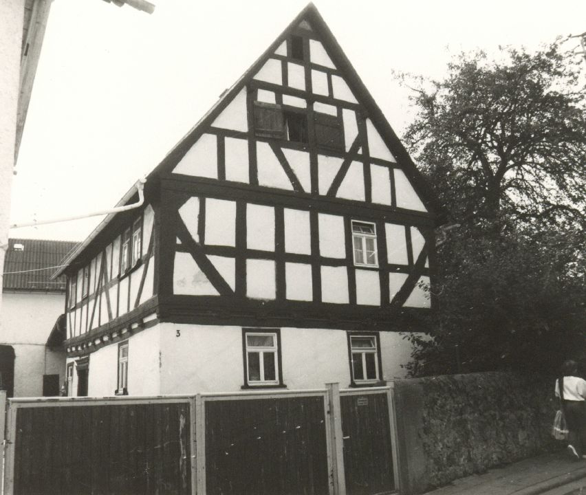 Burgsolms, Wintersburgstraße 03