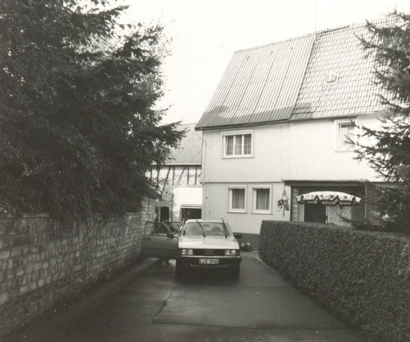 Burgsolms, Burghof 03