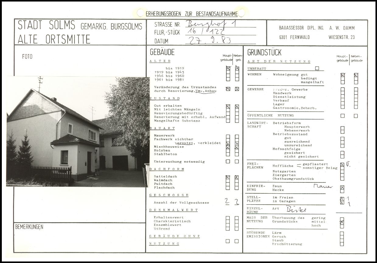 Burgsolms, Burghof 01